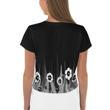 Load image into Gallery viewer, Skull Flower Crop Tee